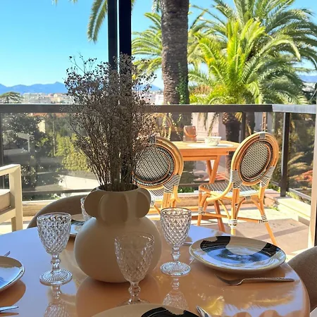 Dernier Etage-piscine-tennis-2 Terrasses-garage-wifi Lägenhet Cannes