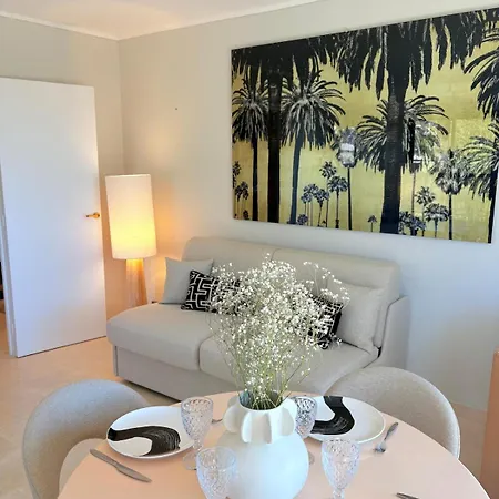 Dernier Etage-piscine-tennis-2 Terrasses-garage-wifi 公寓