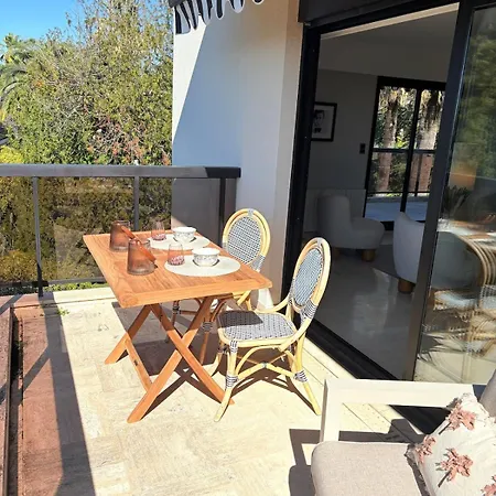 Dernier Etage-piscine-tennis-2 Terrasses-garage-wifi * 戛纳