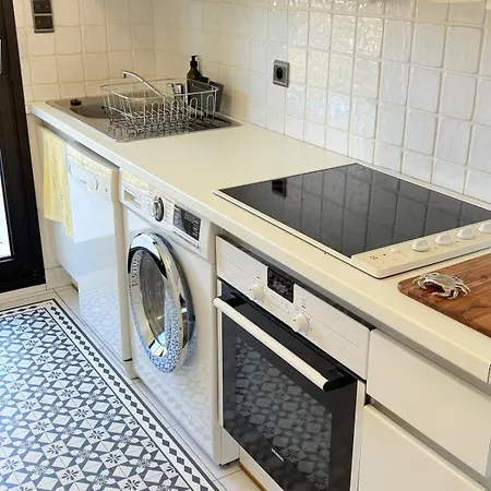 Dernier Etage-piscine-tennis-2 Terrasses-garage-wifi